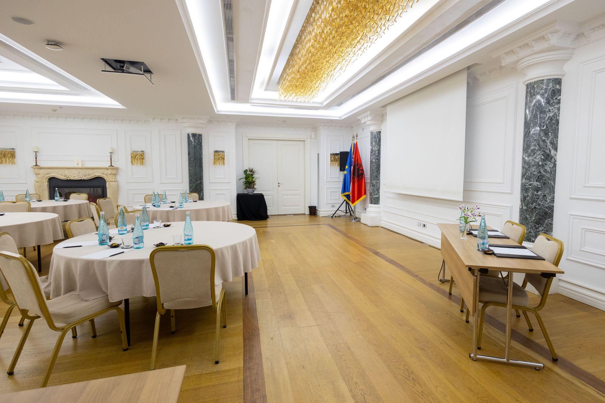 Grand Imperial Room image