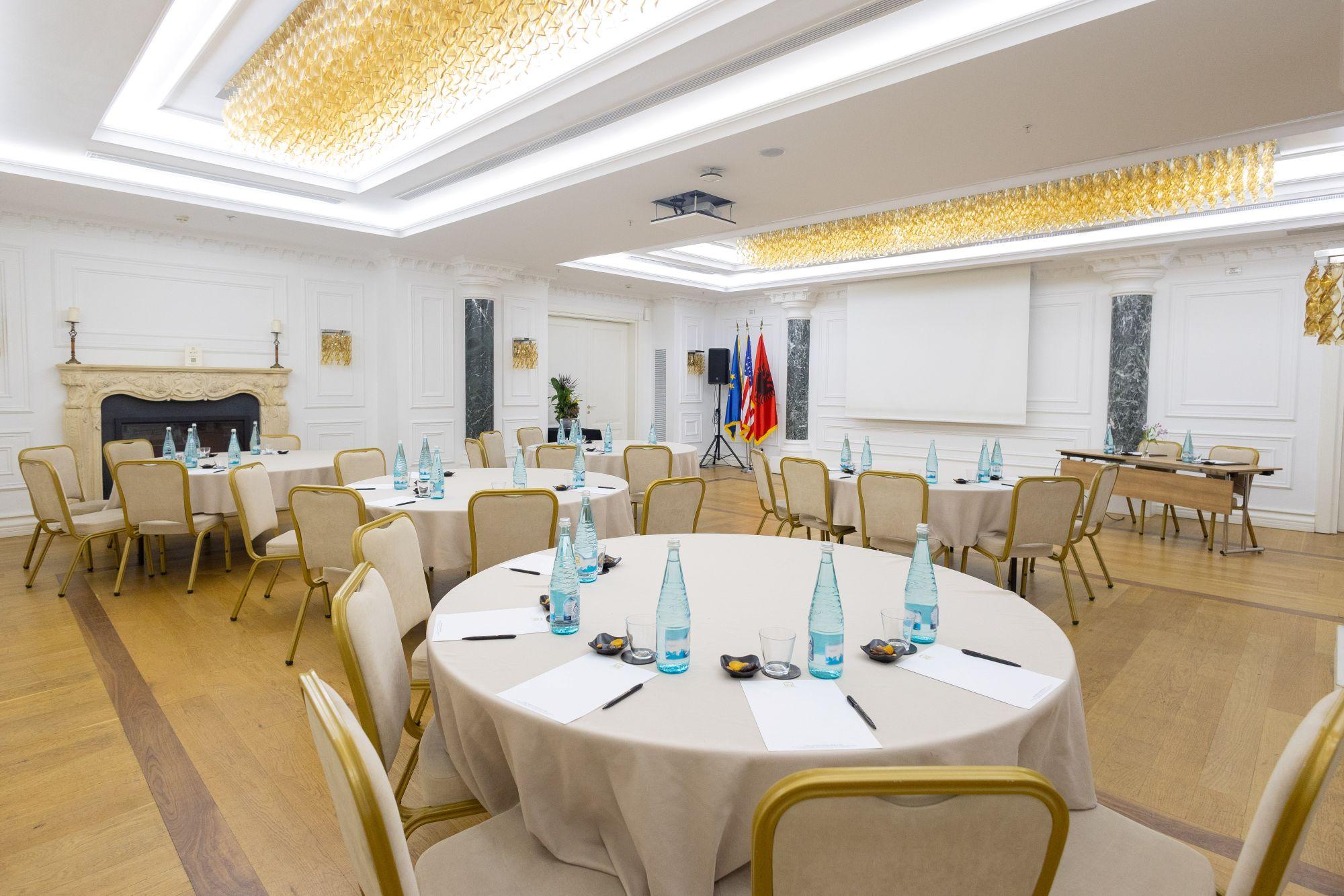 Grand Imperial Room image