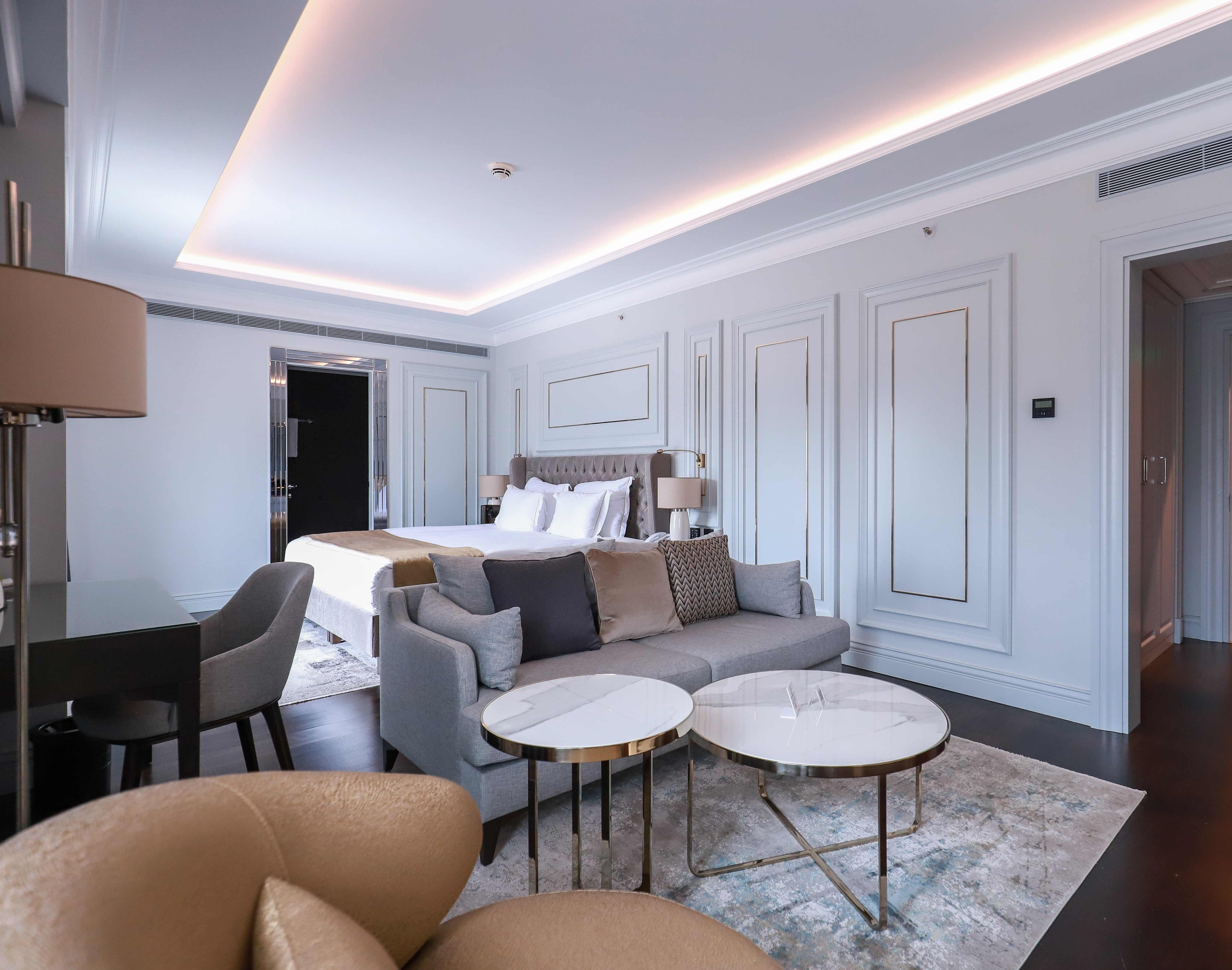 Prestige Deluxe King Room