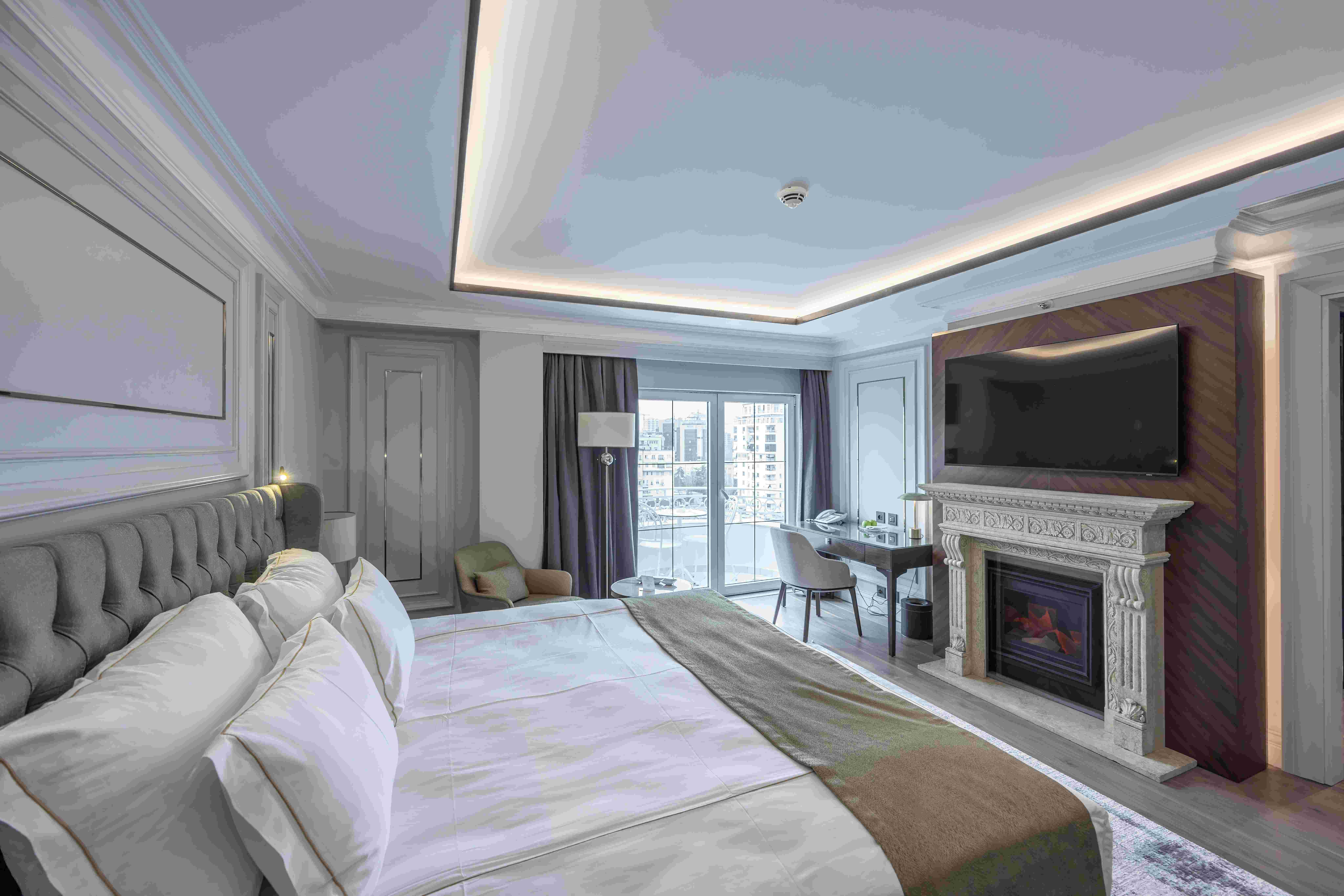 Prestige Deluxe King Room