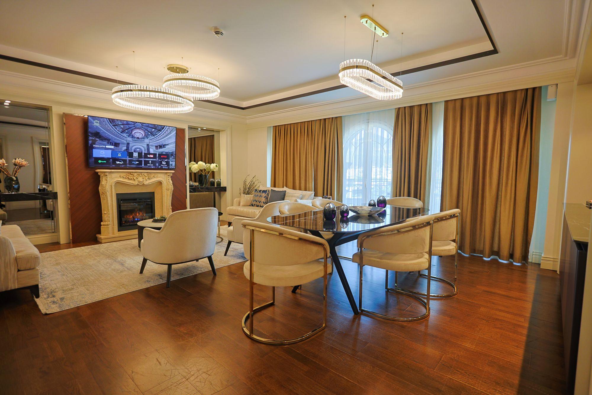 Royal Suite